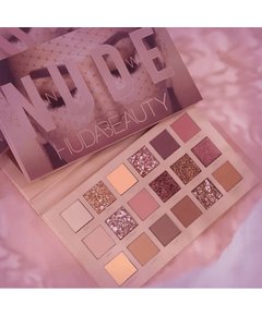 PALETA DE SOMBRAS NEW NUDE - HUDA BEAUTY