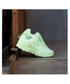Nike Zoom Vomero 5 “Vapor Green