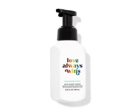 Sabonete em espuma Bath & Body Works® Love Always Wins